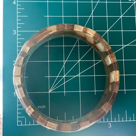 Vintage scalloped wood Dmd resin unique bangle bracelet 3” diameter - Picture 11 of 13